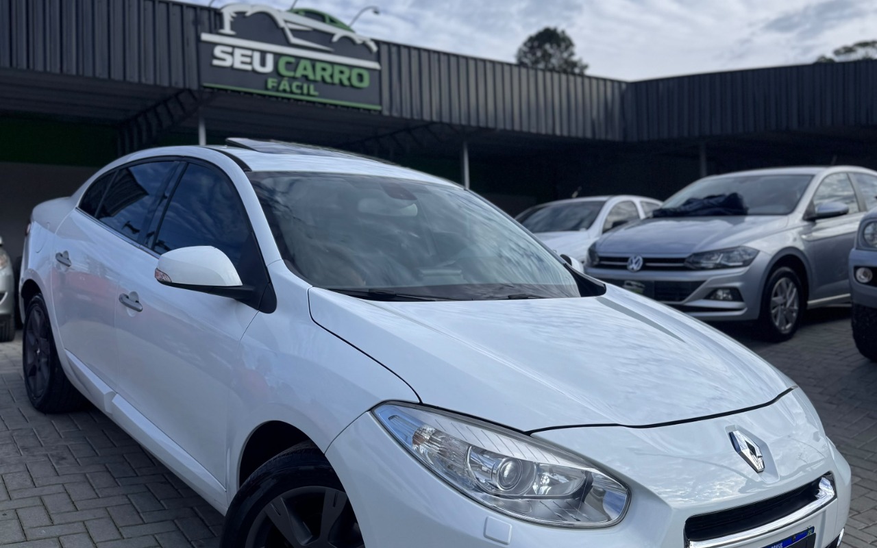 Renault Fluence 2013 Branco — foto 1 de 3
