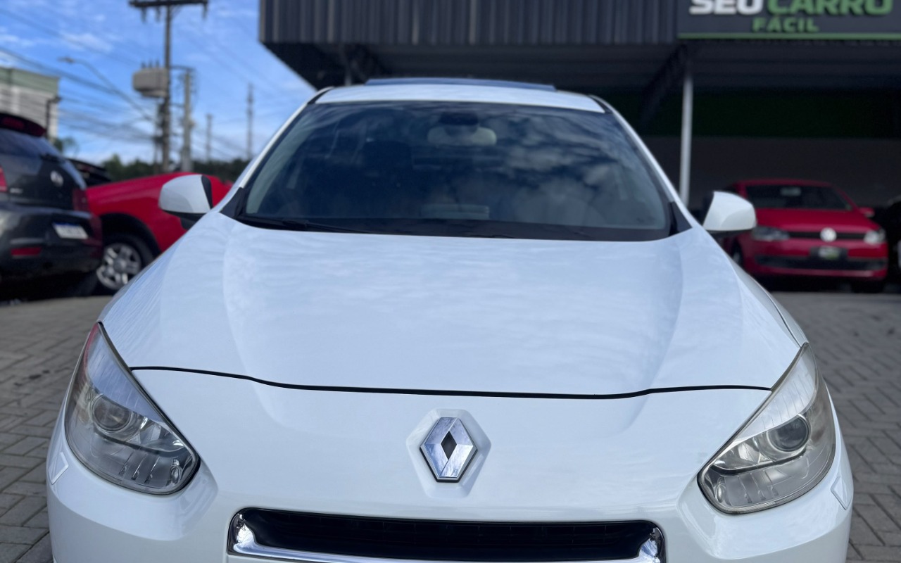 imagem-https://www.socarrao.com.br/sc-vehicle-images-prod/4482415/1793308619007-SU1HLTIwMjYxMDI5LVdBMDEzMi5qcGc.jpg