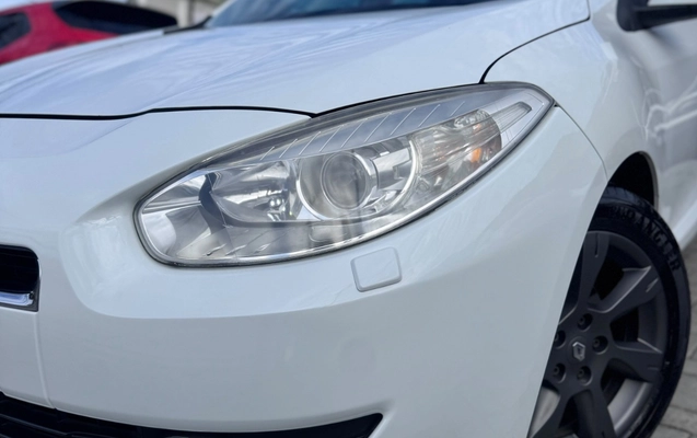 imagem-https://www.socarrao.com.br/sc-vehicle-images-prod/4482415/1793308619133-SU1HLTIwMjYxMDI5LVdBMDEyNi5qcGc.jpg