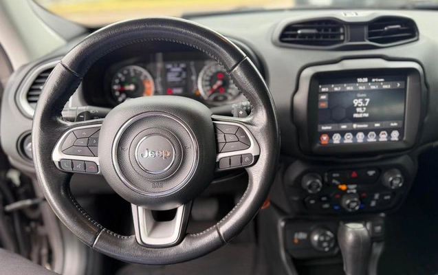 imagem-https://www.socarrao.com.br/sc-vehicle-images-prod/4482529/1793309537747-8602664_13_B_16df70fbf6.jpeg
