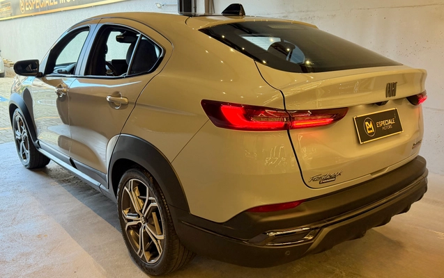 imagem-https://www.socarrao.com.br/sc-vehicle-images-prod/4482791/1793311820798-0c74c5dd-17b4-4184-bc81-d35adb69c6aa.jpeg