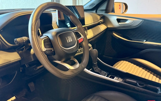 imagem-https://www.socarrao.com.br/sc-vehicle-images-prod/4482791/1793311820800-77edde23-01bf-479b-8c0d-98dfc75f4c90.jpeg
