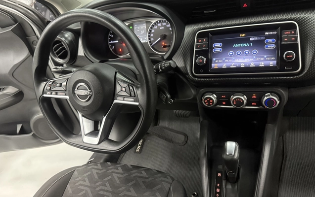 imagem-https://www.socarrao.com.br/sc-vehicle-images-prod/4482956/1793313521322-1_073515.jpg