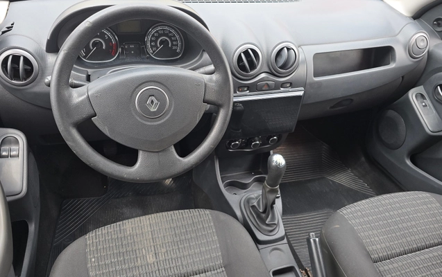 imagem-https://www.socarrao.com.br/sc-vehicle-images-prod/4483759/1793321051426-8b667bc3bd144f36bf2d3ea8620954eb_1793320928610.jpg