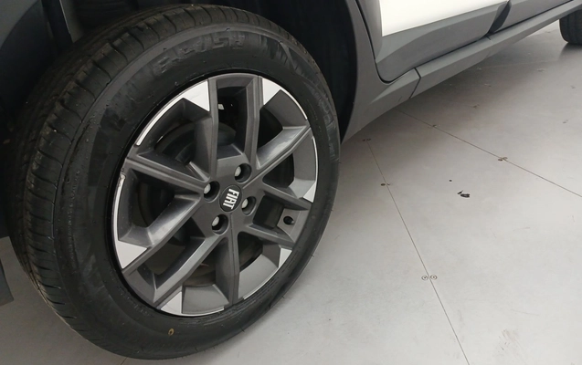 imagem-https://www.socarrao.com.br/sc-vehicle-images-prod/4484711/1793331369831-1_054233.jpg