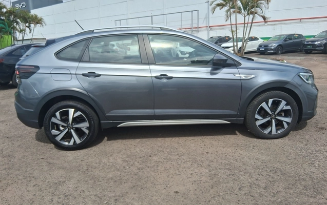 imagem-https://www.socarrao.com.br/sc-vehicle-images-prod/4484808/1793332228497-1_021547.jpg