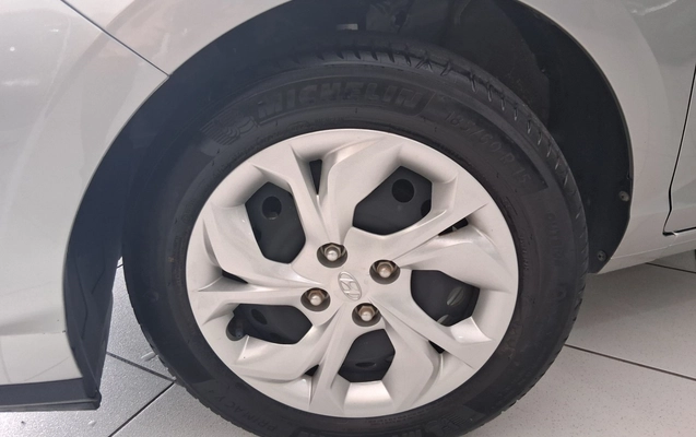 imagem-https://www.socarrao.com.br/sc-vehicle-images-prod/4484932/1793333012725-1_010818.jpg
