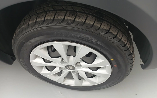 imagem-https://www.socarrao.com.br/sc-vehicle-images-prod/4484968/1793333230259-1_035121.jpg