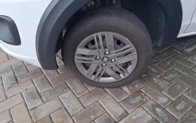 imagem-https://www.socarrao.com.br/sc-vehicle-images-prod/4485094/1793333413721-2_011007.jpg