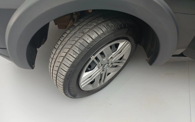 imagem-https://www.socarrao.com.br/sc-vehicle-images-prod/4485637/1793334286666-2_023939.jpg