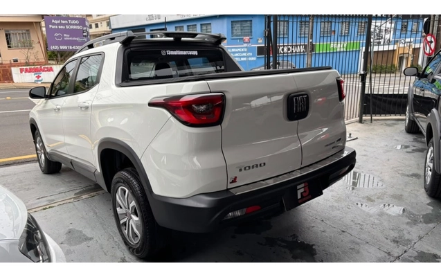 imagem-https://www.socarrao.com.br/sc-vehicle-images-prod/4487404/1793360862841-4_084651.jpg