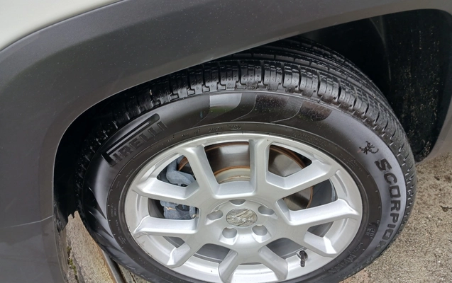 imagem-https://www.socarrao.com.br/sc-vehicle-images-prod/4487421/1793361604164-MTc5MzM2MTEyMTY0NTM2MjIzOTA0MzE4MTI3MTQyMDcuanBn.jpg