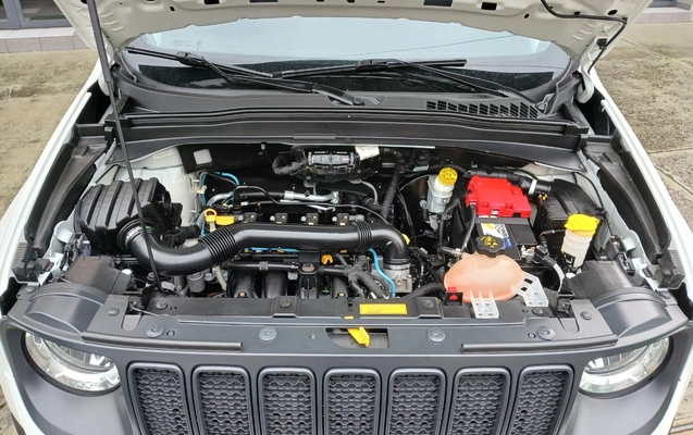 imagem-https://www.socarrao.com.br/sc-vehicle-images-prod/4487421/1793361604290-MTc5MzM2MTE2NDgyNjY2MzEzMjM0NTc5MjYxOTcxMTIuanBn.jpg