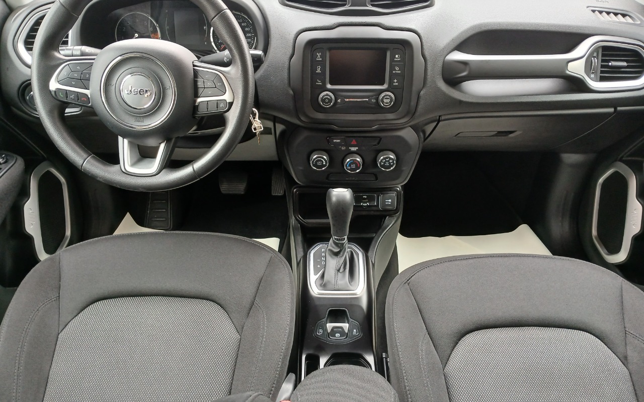 imagem-https://www.socarrao.com.br/sc-vehicle-images-prod/4487421/1793361604426-MTc5MzM2MTE5MDYxMjQwODAzMTYxNzc0NzUxMDk5NjMuanBn.jpg