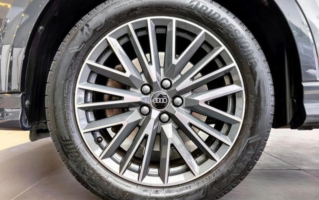 imagem-https://www.socarrao.com.br/sc-vehicle-images-prod/4487502/1793362813463-8619024_5_B_9723867a98.jpeg