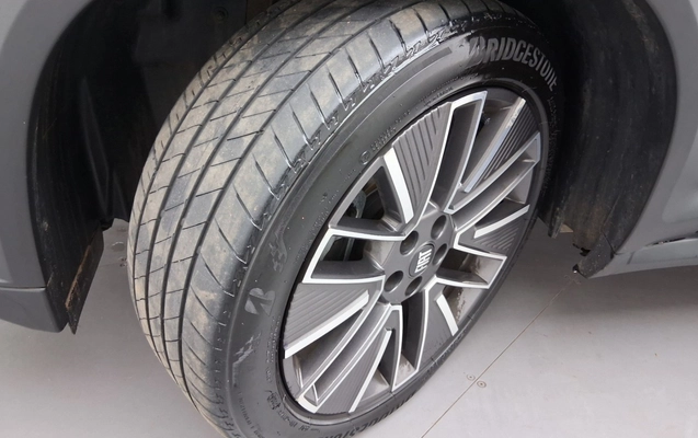 imagem-https://www.socarrao.com.br/sc-vehicle-images-prod/4487595/1793363173669-1_054232.jpg