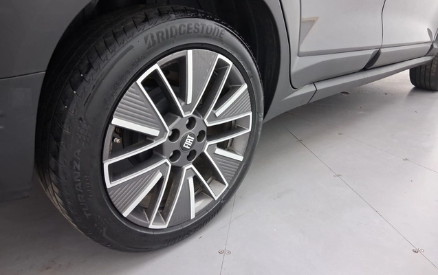 imagem-https://www.socarrao.com.br/sc-vehicle-images-prod/4487595/1793363173674-1_054235.jpg
