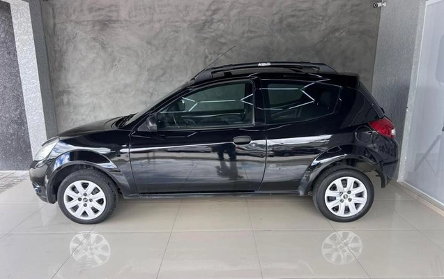 imagem-https://www.socarrao.com.br/sc-vehicle-images-prod/4487751/1793365324869-8611876_1_B_01c6615a3c.jpeg