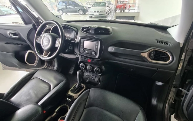 imagem-https://www.socarrao.com.br/sc-vehicle-images-prod/4487971/1793365508548-e78eb8e5edd348809c7a723053f85b96_1793365449341.jpg