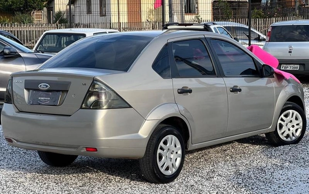 imagem-https://www.socarrao.com.br/sc-vehicle-images-prod/4487973/1793365555676-8583366_4_B_f3f80a69e2.jpeg