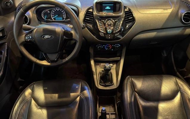 imagem-https://www.socarrao.com.br/sc-vehicle-images-prod/4488059/1793385894537-8606754_1_B_8a4302a129.jpeg