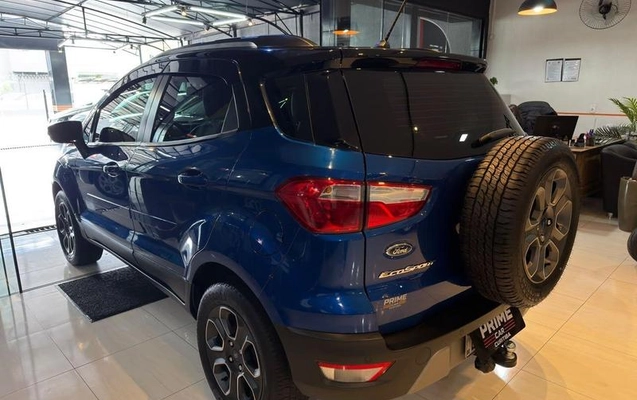 imagem-https://www.socarrao.com.br/sc-vehicle-images-prod/4488060/1793365986360-8608401_11_B_56ab9c67f1.jpeg