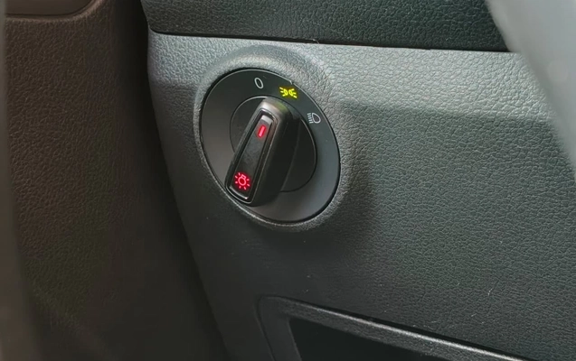 imagem-https://www.socarrao.com.br/sc-vehicle-images-prod/4488124/1793366620766-003_660cbab90d5de7367c2cfd3f6b020f27.jpg