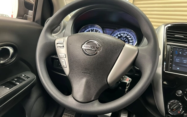 imagem-https://www.socarrao.com.br/sc-vehicle-images-prod/4488305/1793367721959-ZiJ8rjtoAWBKjm3VkcI4VY2r6TheH8Zs.jpg