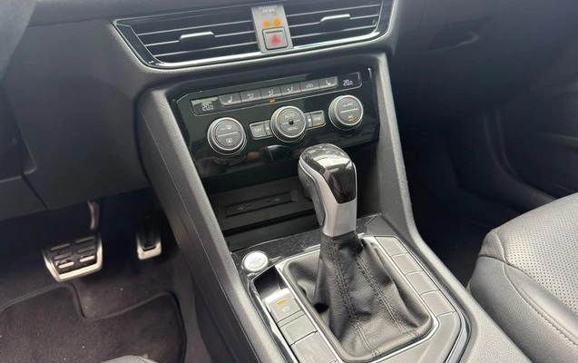 imagem-https://www.socarrao.com.br/sc-vehicle-images-prod/4488605/1793370201608-8621983_13_B_cedf10b1a0.jpeg