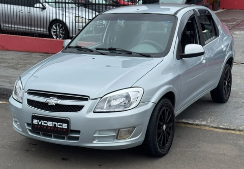 Chevrolet Prisma 2012 Prata — foto 1 de 3