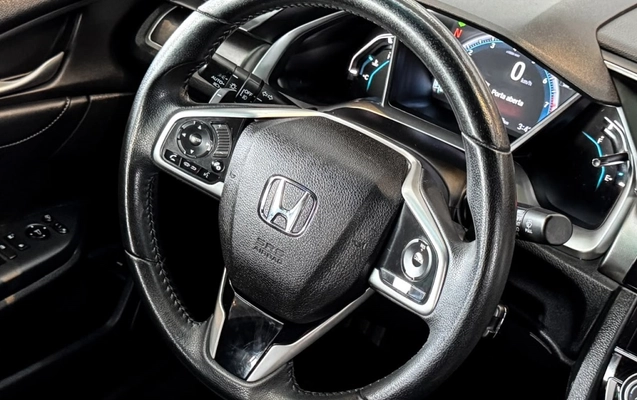 imagem-https://www.socarrao.com.br/sc-vehicle-images-prod/4488801/1793371273432-15_052042.jpg