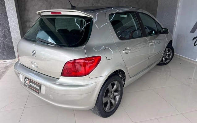 imagem-https://www.socarrao.com.br/sc-vehicle-images-prod/4488849/1793371590734-8600904_6_B_fd015fb0e9.jpeg