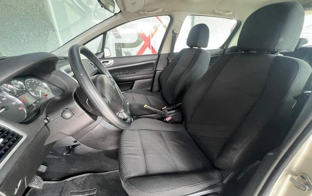 imagem-https://www.socarrao.com.br/sc-vehicle-images-prod/4488849/1793371590739-8600904_9_B_9fc4ae1f18.jpeg
