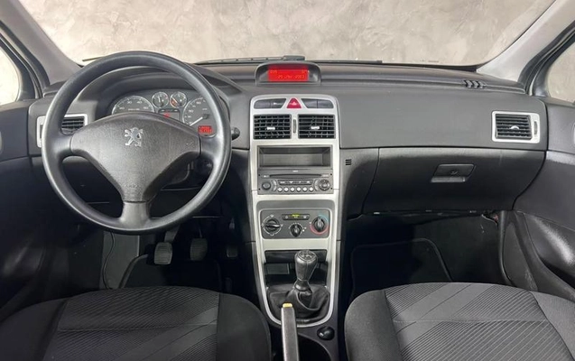 imagem-https://www.socarrao.com.br/sc-vehicle-images-prod/4488849/1793371590744-8600904_12_B_26fce5a7da.jpeg