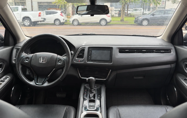 imagem-https://www.socarrao.com.br/sc-vehicle-images-prod/4488917/1793372503467-vehicle_image_1793372450_9b38e0851785b3d9b96550cb3724f408.png