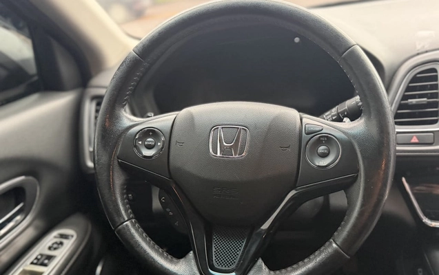 imagem-https://www.socarrao.com.br/sc-vehicle-images-prod/4488917/1793372503470-vehicle_image_1793372460_0a4dcdd24c48af79e35434654b968a78.jpeg
