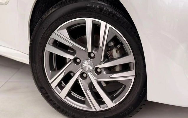 imagem-https://www.socarrao.com.br/sc-vehicle-images-prod/4489100/1793374148632-8614373_6_B_83d70fded0.jpeg