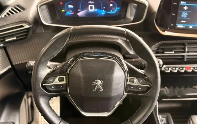 imagem-https://www.socarrao.com.br/sc-vehicle-images-prod/4489100/1793374148637-8614373_14_B_598113995e.jpeg