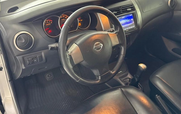 imagem-https://www.socarrao.com.br/sc-vehicle-images-prod/4489350/1793375733340-8610256_20_B_f6fd4f370e.jpeg
