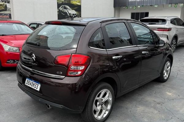 imagem-https://www.socarrao.com.br/sc-vehicle-images-prod/4489566/1793377251592-8622400_4_B_3ba94c1d2e.jpeg