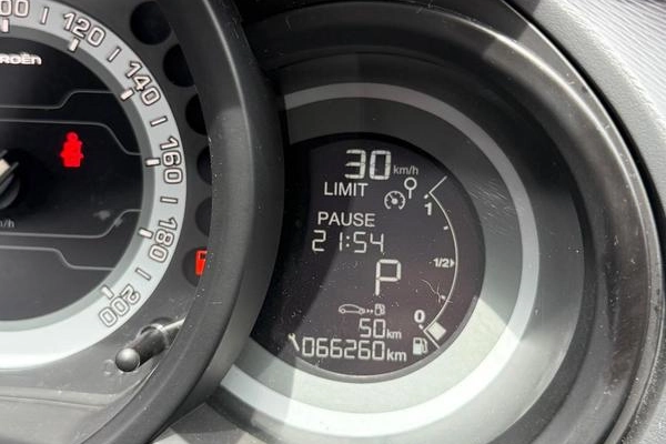 imagem-https://www.socarrao.com.br/sc-vehicle-images-prod/4489566/1793377251608-8622400_15_B_d2558b97ac.jpeg
