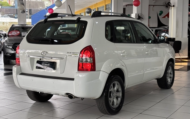 imagem-https://www.socarrao.com.br/sc-vehicle-images-prod/4489830/1793379274719-1_043212.jpg