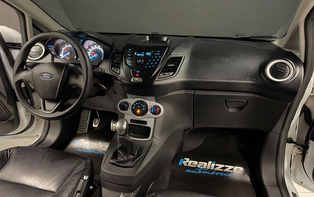 imagem-https://www.socarrao.com.br/sc-vehicle-images-prod/4489849/1793379390751-003_1d8d9482f9f11b48dec8a298dd6219cc.jpg