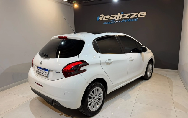 imagem-https://www.socarrao.com.br/sc-vehicle-images-prod/4490032/1793380832871-003_cf51768de7898062295533950ac42bb6.jpg