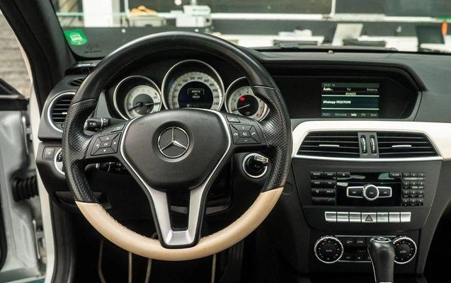 imagem-https://www.socarrao.com.br/sc-vehicle-images-prod/4490052/1793449147999-8623104_15_B_06dcd6e090.jpeg
