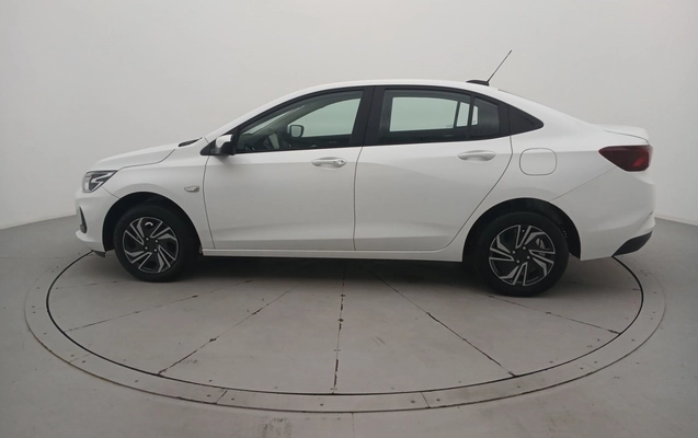 imagem-https://www.socarrao.com.br/sc-vehicle-images-prod/4490137/1793381418100-1_120958.jpg