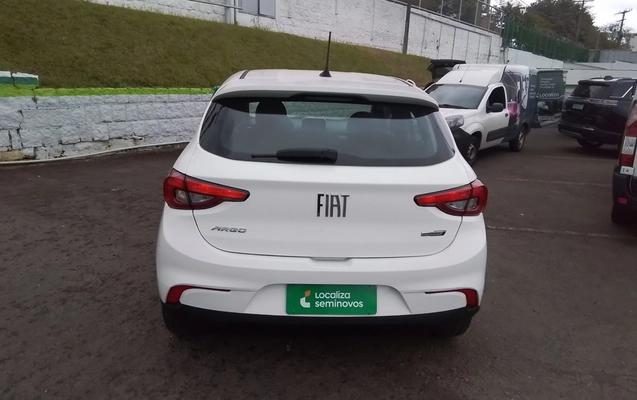 imagem-https://www.socarrao.com.br/sc-vehicle-images-prod/4490186/1793381872875-1_023749.jpg