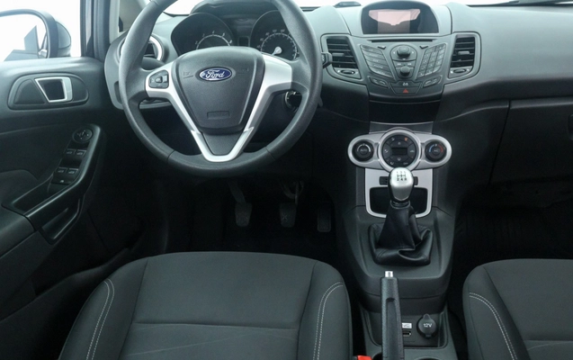 imagem-https://www.socarrao.com.br/sc-vehicle-images-prod/4490240/1793382096550-9fa35e96-45d9-4c60-9ea1-7612b600a991.jpg