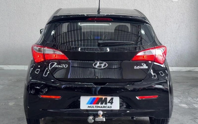 imagem-https://www.socarrao.com.br/sc-vehicle-images-prod/4490280/1793390062795-8623272_3_B_58d3026e53.jpeg