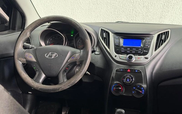 imagem-https://www.socarrao.com.br/sc-vehicle-images-prod/4490280/1793390062802-8623272_7_B_d376b52bfd.jpeg